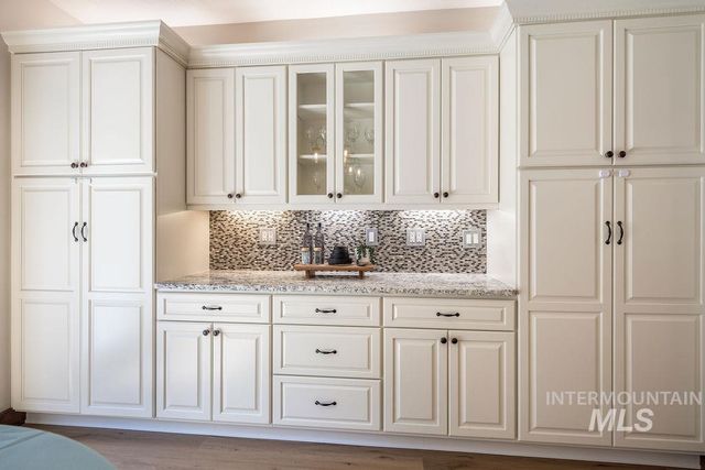 296 N Clearpoint Way, Eagle, ID 83616