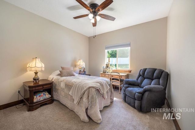 296 N Clearpoint Way, Eagle, ID 83616