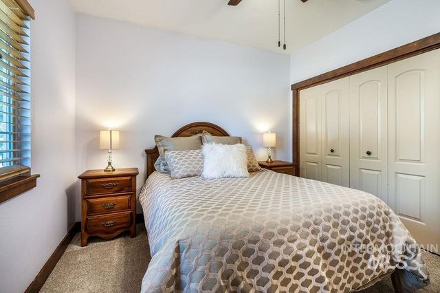 296 N Clearpoint Way, Eagle, ID 83616