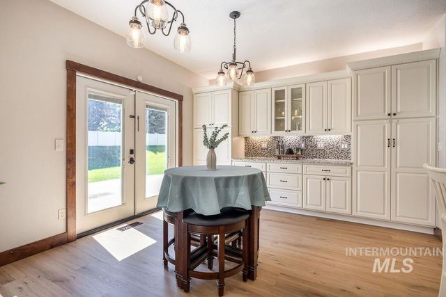 296 N Clearpoint Way, Eagle, ID 83616