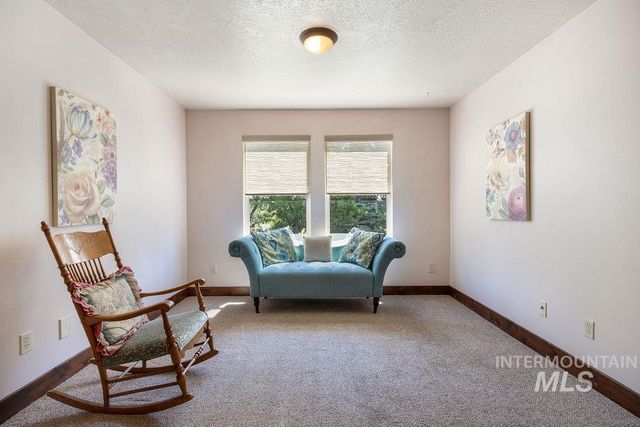 296 N Clearpoint Way, Eagle, ID 83616