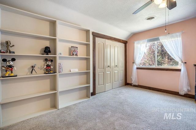 296 N Clearpoint Way, Eagle, ID 83616