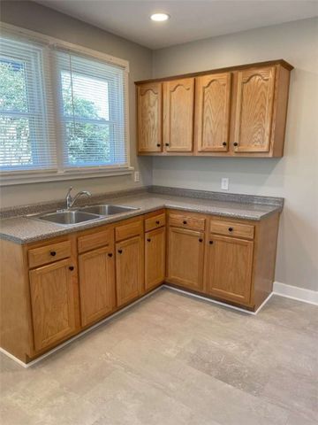 846 Neely Heights Ave, Coraopolis, PA 15108