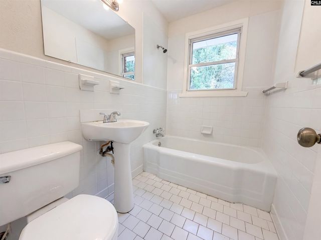 2112 Axson Street, Cayce, SC 29033