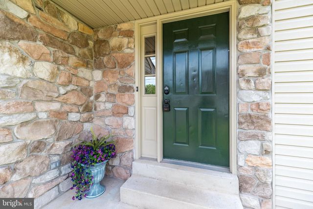 910 VINE ST, Perkasie, PA 18944