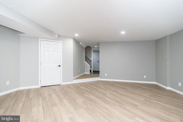 910 VINE ST, Perkasie, PA 18944