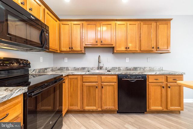 910 VINE ST, Perkasie, PA 18944