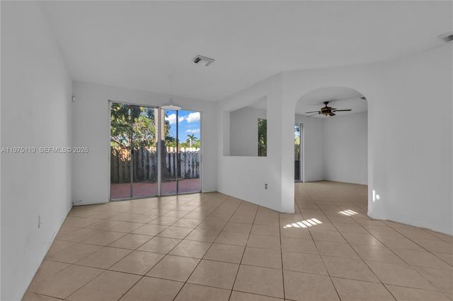 27463 SW 137th Ct 27364, Homestead, FL 33032