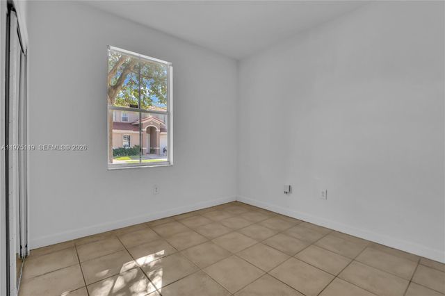 27463 SW 137th Ct 27364, Homestead, FL 33032