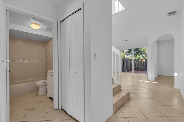 27463 SW 137th Ct 27364, Homestead, FL 33032