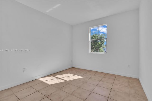 27463 SW 137th Ct 27364, Homestead, FL 33032