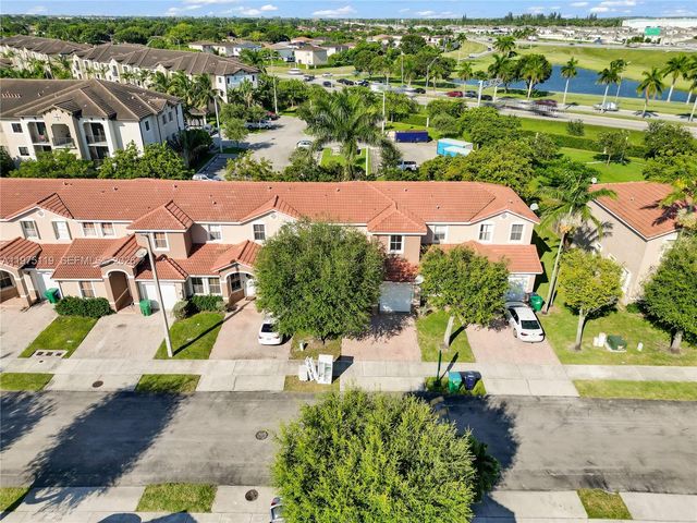 27463 SW 137th Ct 27364, Homestead, FL 33032