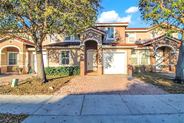 27463 SW 137th Ct 27364, Homestead, FL 33032