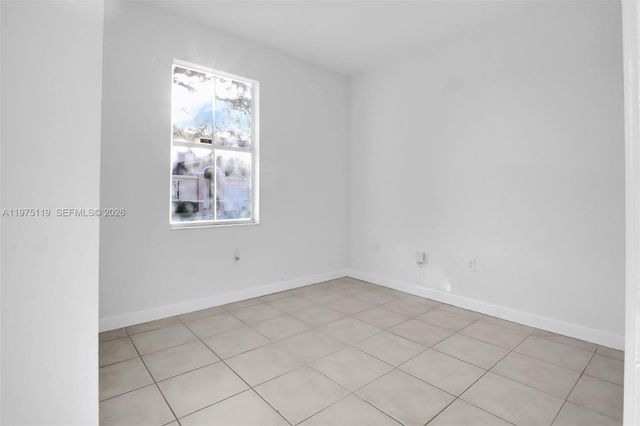 27463 SW 137th Ct 27364, Homestead, FL 33032