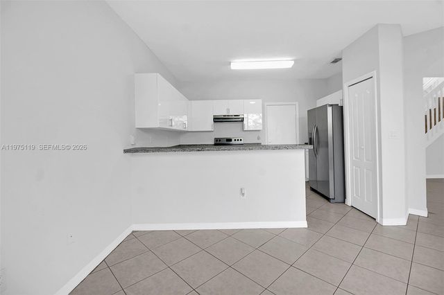 27463 SW 137th Ct 27364, Homestead, FL 33032