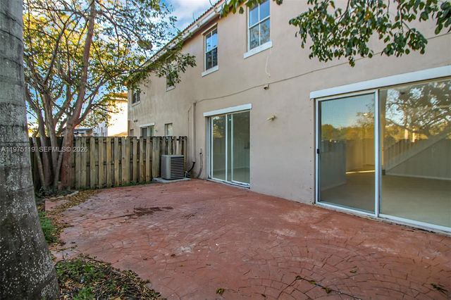 27463 SW 137th Ct 27364, Homestead, FL 33032