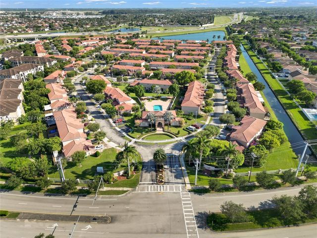 27463 SW 137th Ct 27364, Homestead, FL 33032