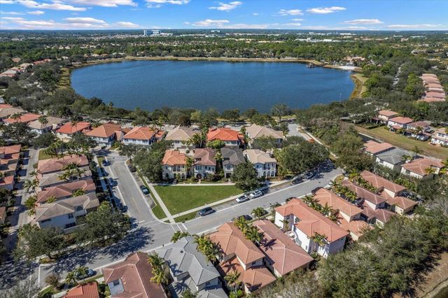 82 Stoney Drive, Palm Beach Gardens, FL 33410