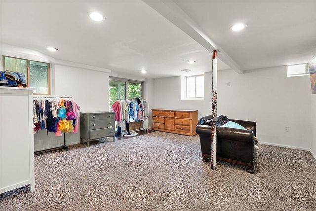 6079 Venice Drive, Commerce Twp, MI 48382