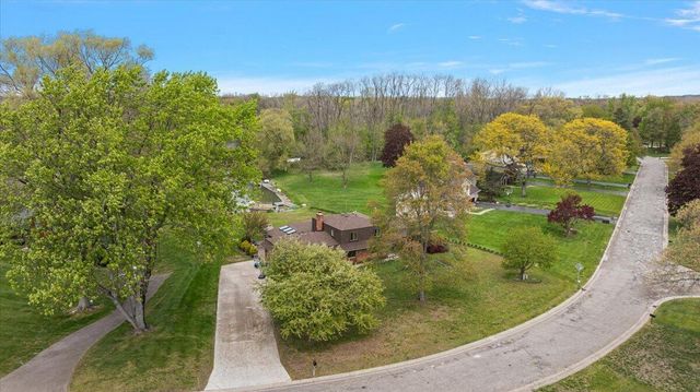6079 Venice Drive, Commerce Twp, MI 48382
