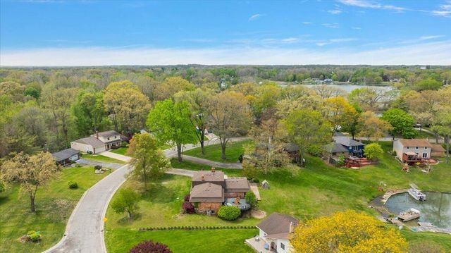 6079 Venice Drive, Commerce Twp, MI 48382