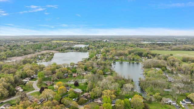6079 Venice Drive, Commerce Twp, MI 48382