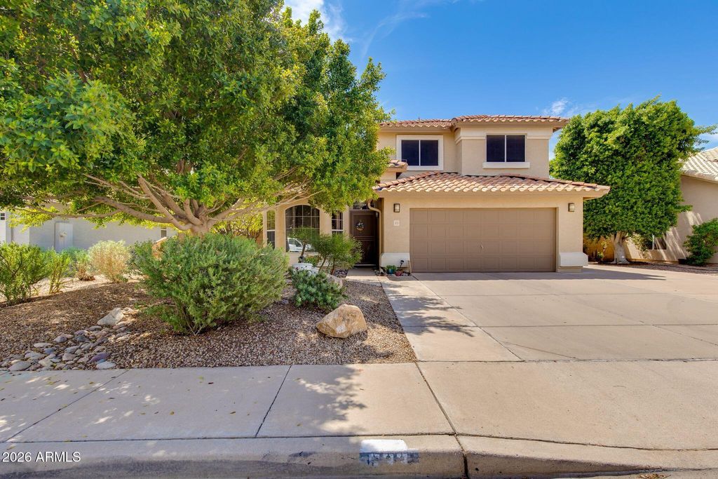633 W NOPAL Avenue, Mesa, AZ 85210 — exterior