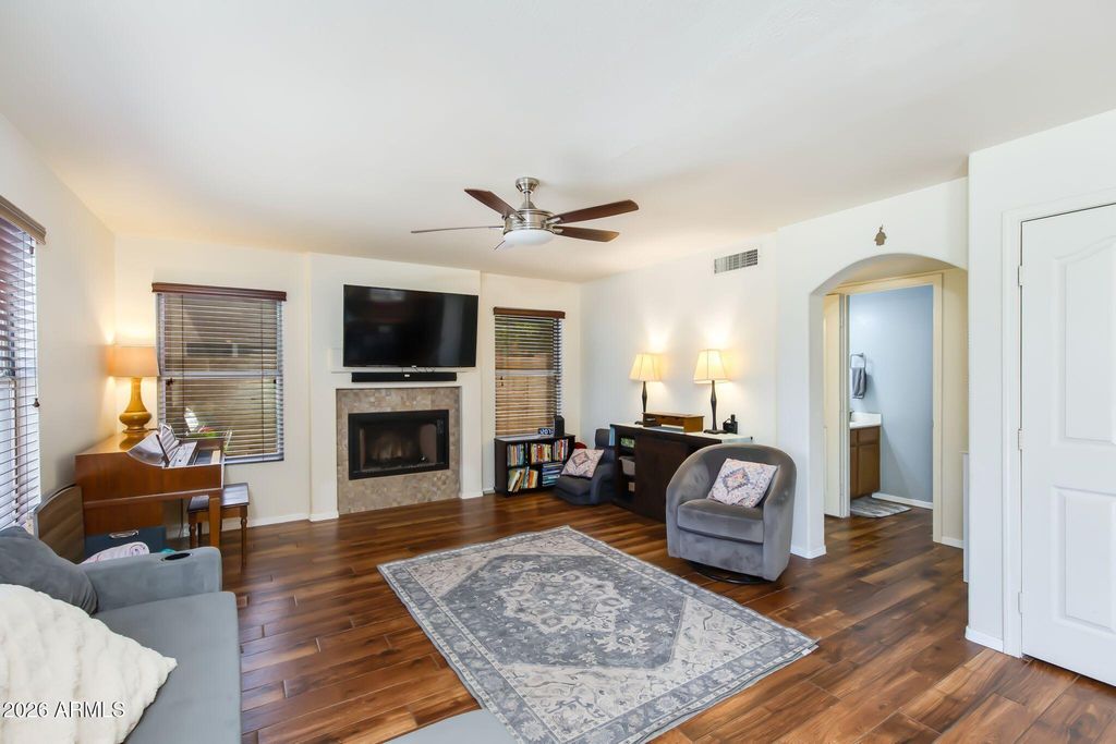 633 W NOPAL Avenue, Mesa, AZ 85210 — photo 5