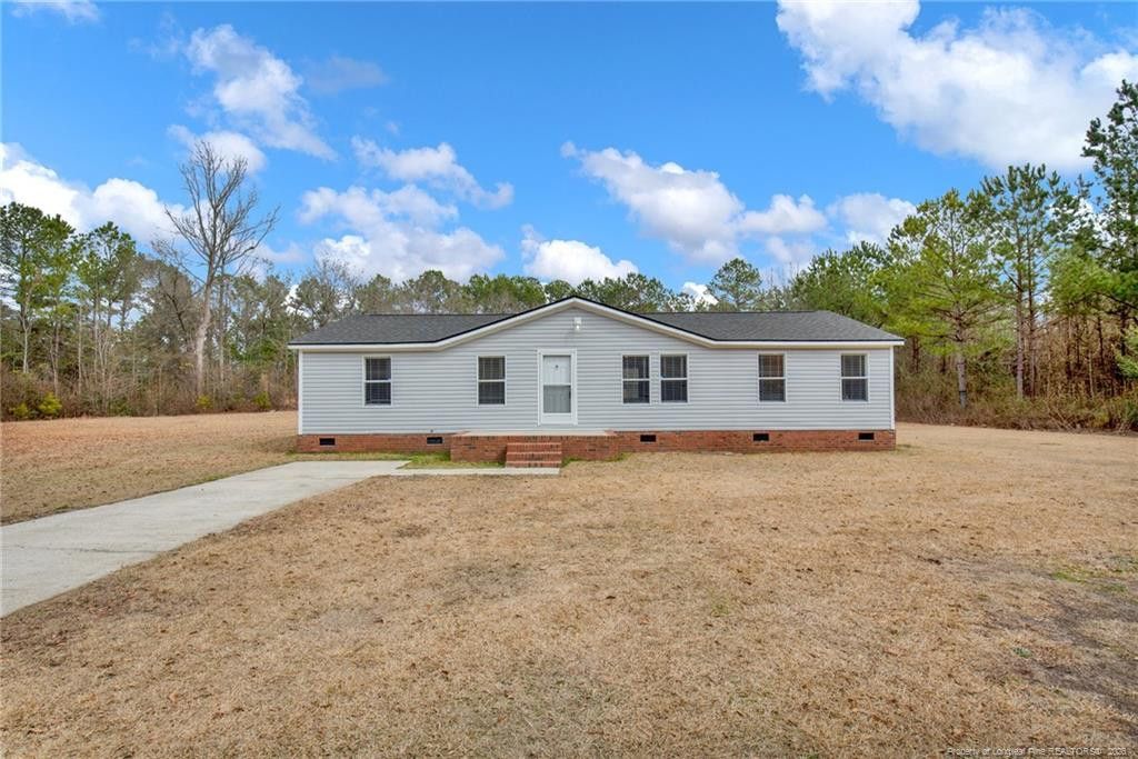 35 Sandcastle Drive Drive, Rowland, NC 28383