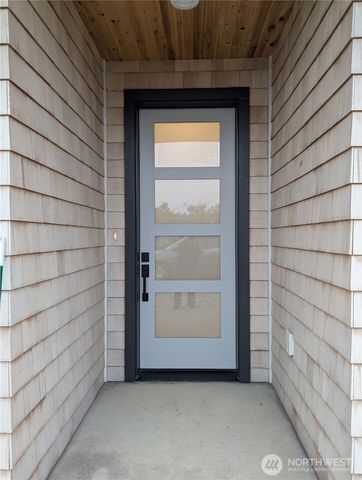 807 NE 357th Street, Ocean Park, WA 98640