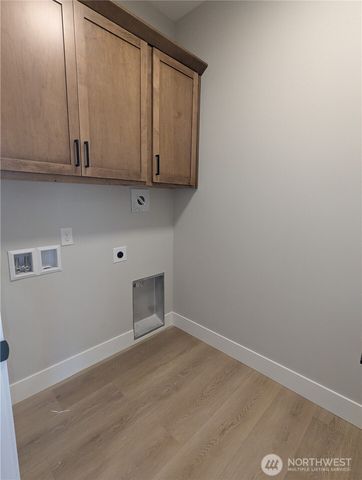 807 NE 357th Street, Ocean Park, WA 98640