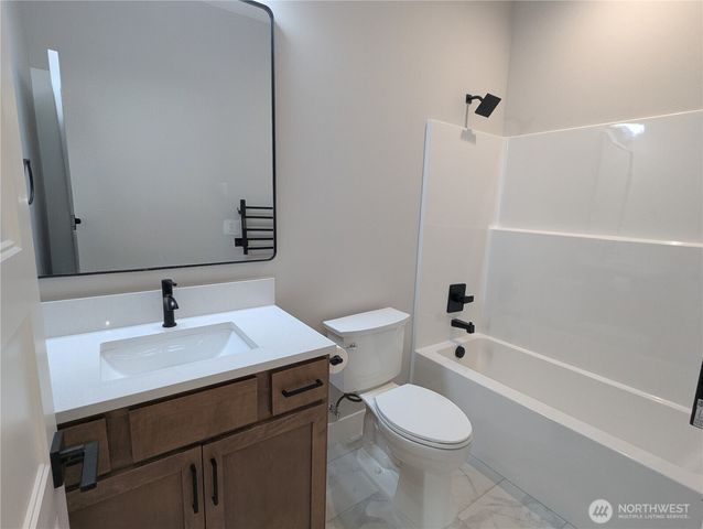 807 NE 357th Street, Ocean Park, WA 98640