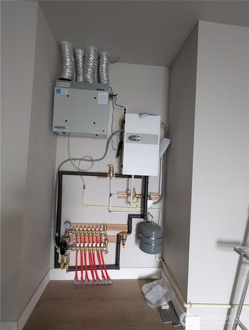 807 NE 357th Street, Ocean Park, WA 98640