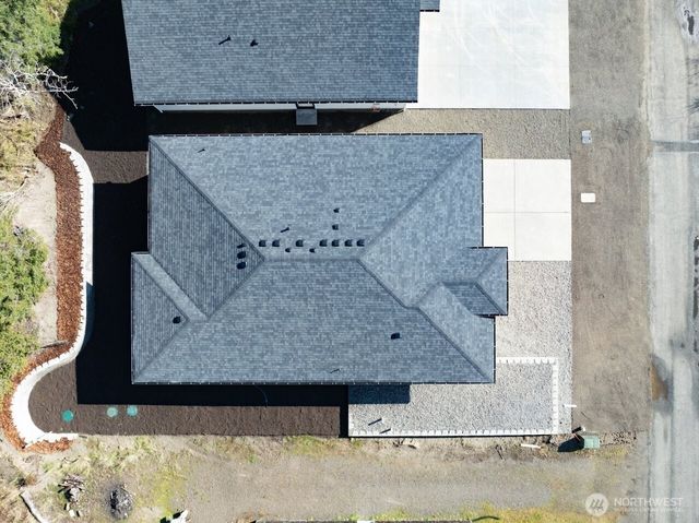 807 NE 357th Street, Ocean Park, WA 98640