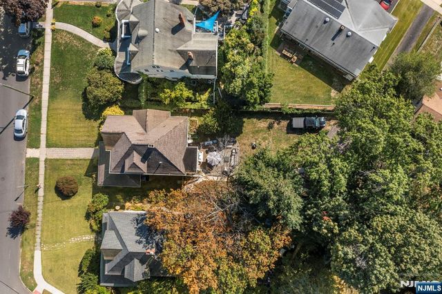 467 Summit Avenue, Hackensack, NJ 07601