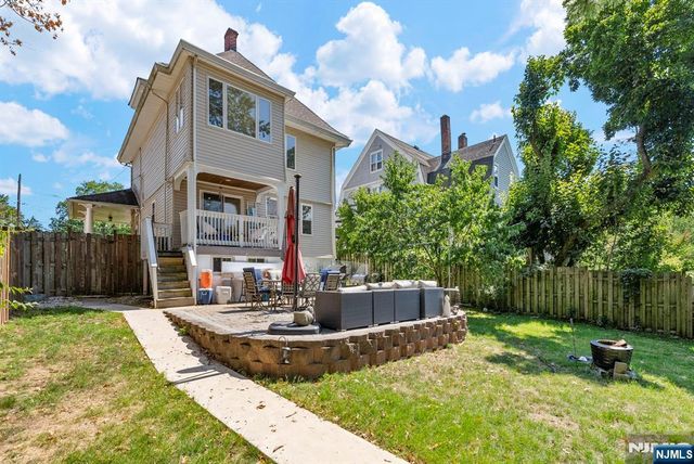 467 Summit Avenue, Hackensack, NJ 07601