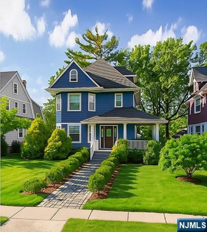 467 Summit Avenue, Hackensack, NJ 07601