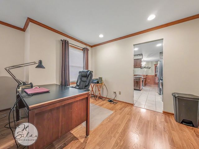 630 Oceola Drive, Algonquin, IL 60102