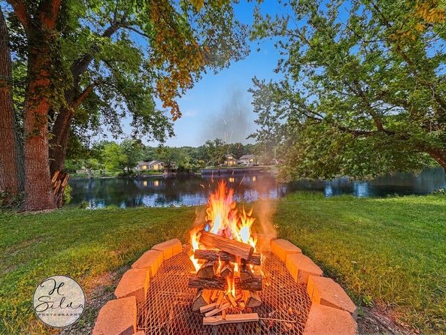 630 Oceola Drive, Algonquin, IL 60102