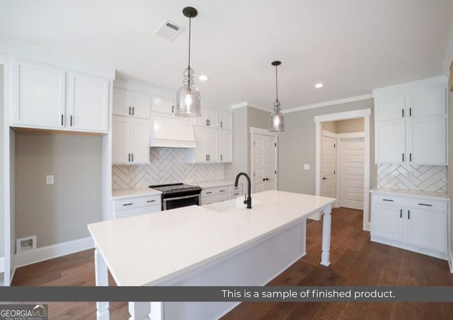 1907 Hoods Mill Road, Commerce, GA 30529