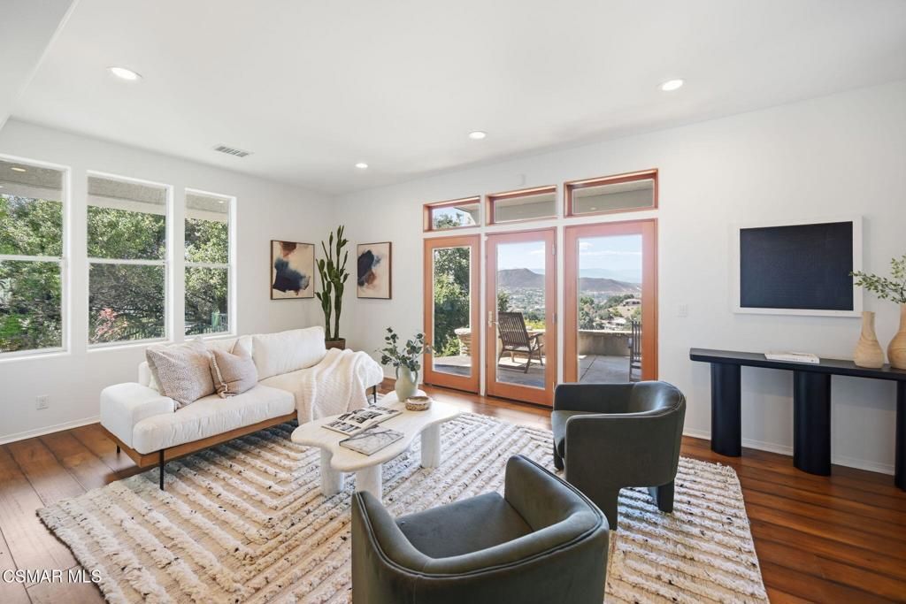 419 Helga Court, Newbury Park, CA 91320 — photo 3