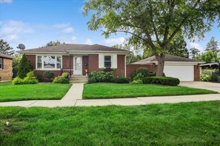1300 Evers Avenue, Westchester, IL 60154