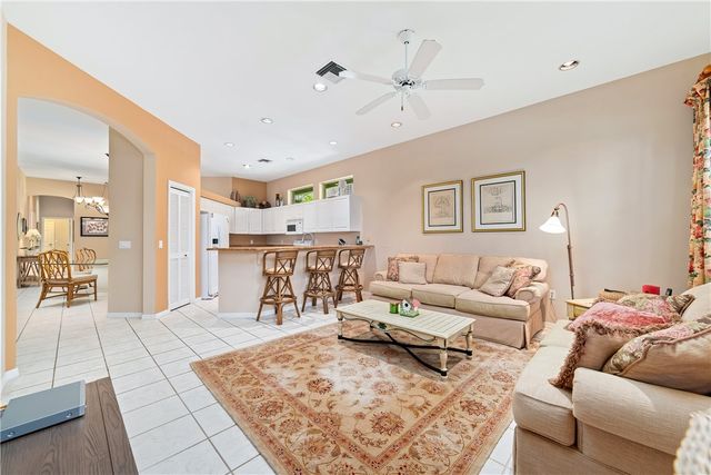 1726 Victoria Circle, Vero Beach, FL 32967