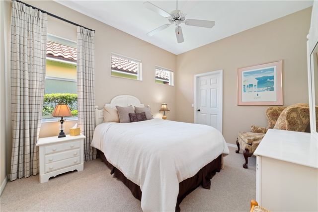 1726 Victoria Circle, Vero Beach, FL 32967