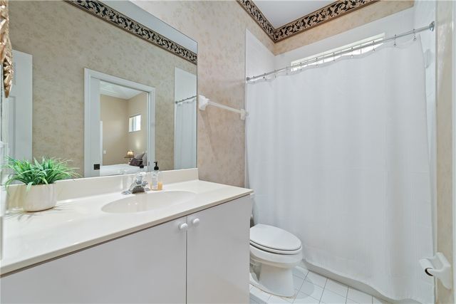1726 Victoria Circle, Vero Beach, FL 32967