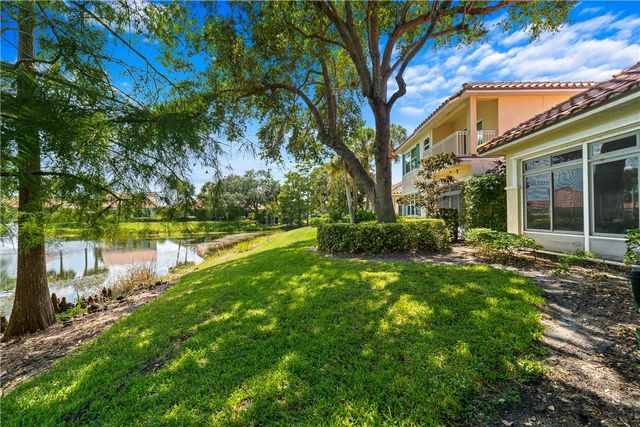 1726 Victoria Circle, Vero Beach, FL 32967