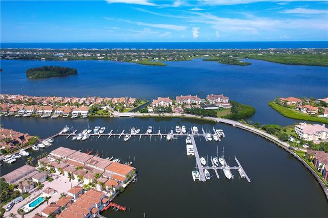 1726 Victoria Circle, Vero Beach, FL 32967