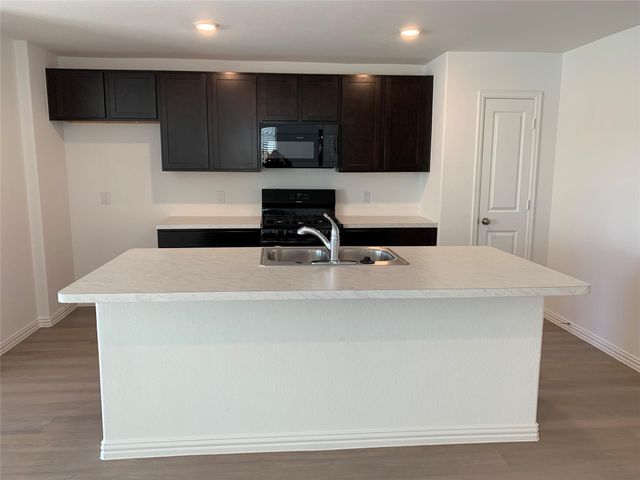 18118 Rockvine Drive, Hockley, TX 77447