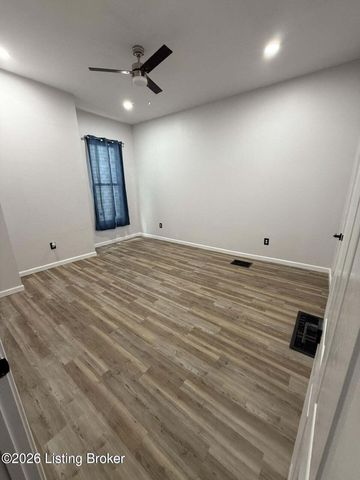 2618 W Main St, Louisville, KY 40212