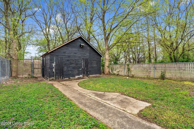 2618 W Main St, Louisville, KY 40212